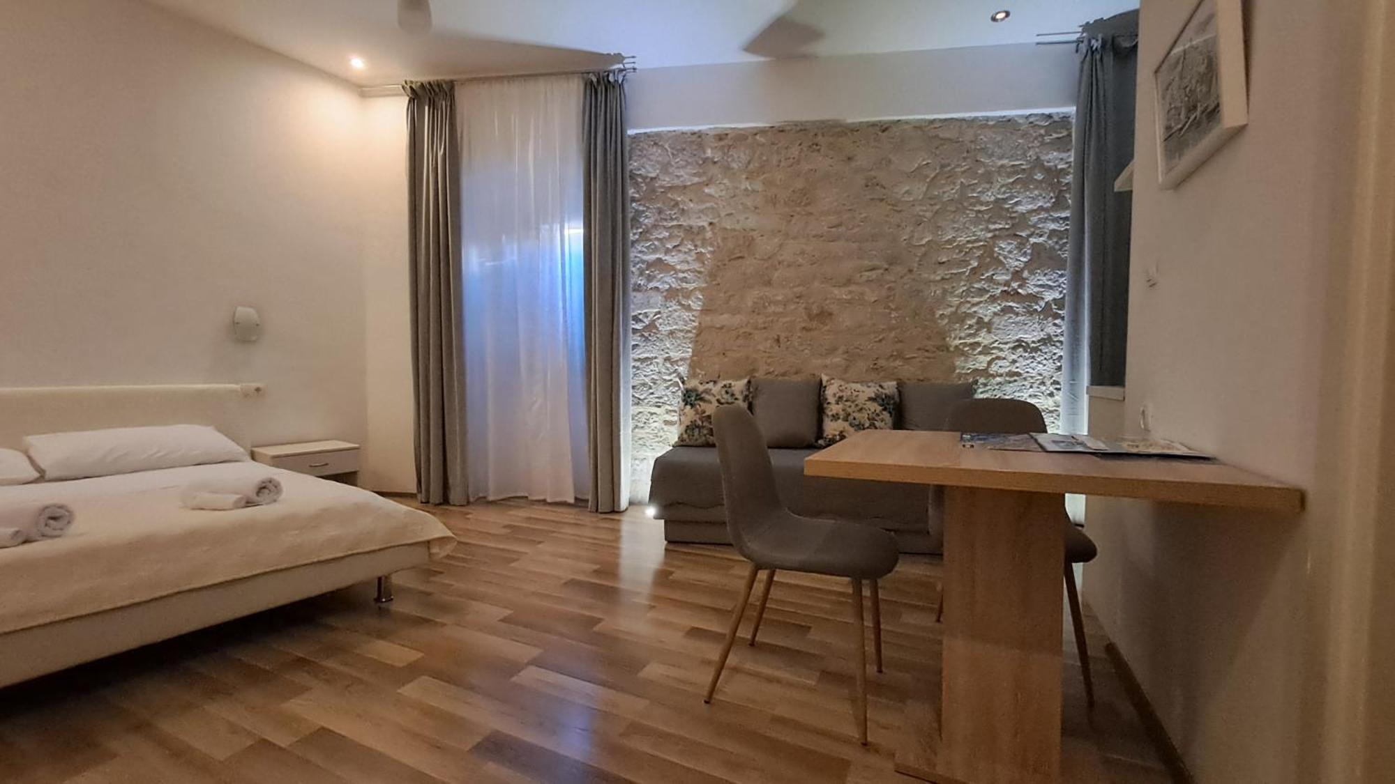 Medulic Palace Rooms & Apartments Sibenik Ngoại thất bức ảnh